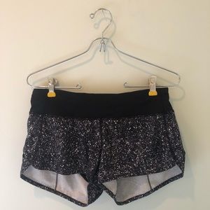 Lululemon Speed Up 2.5” Shorts